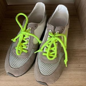 Golden Goose Trainers